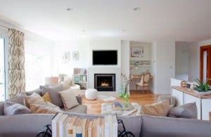 Valor Horizon Fireplace in Bright Interior Space
